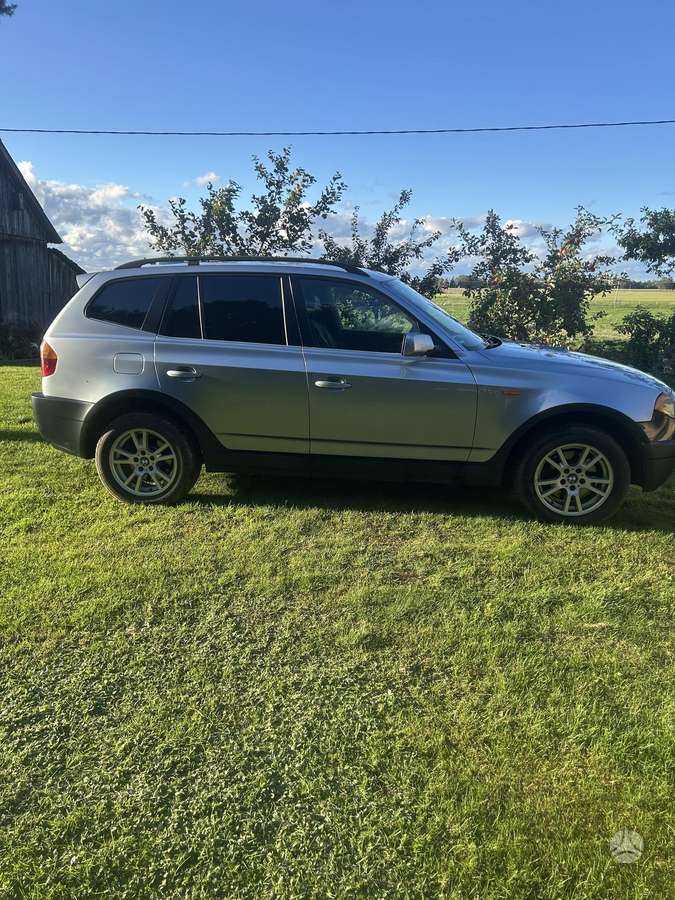 BMW X3 2004 — photo 7