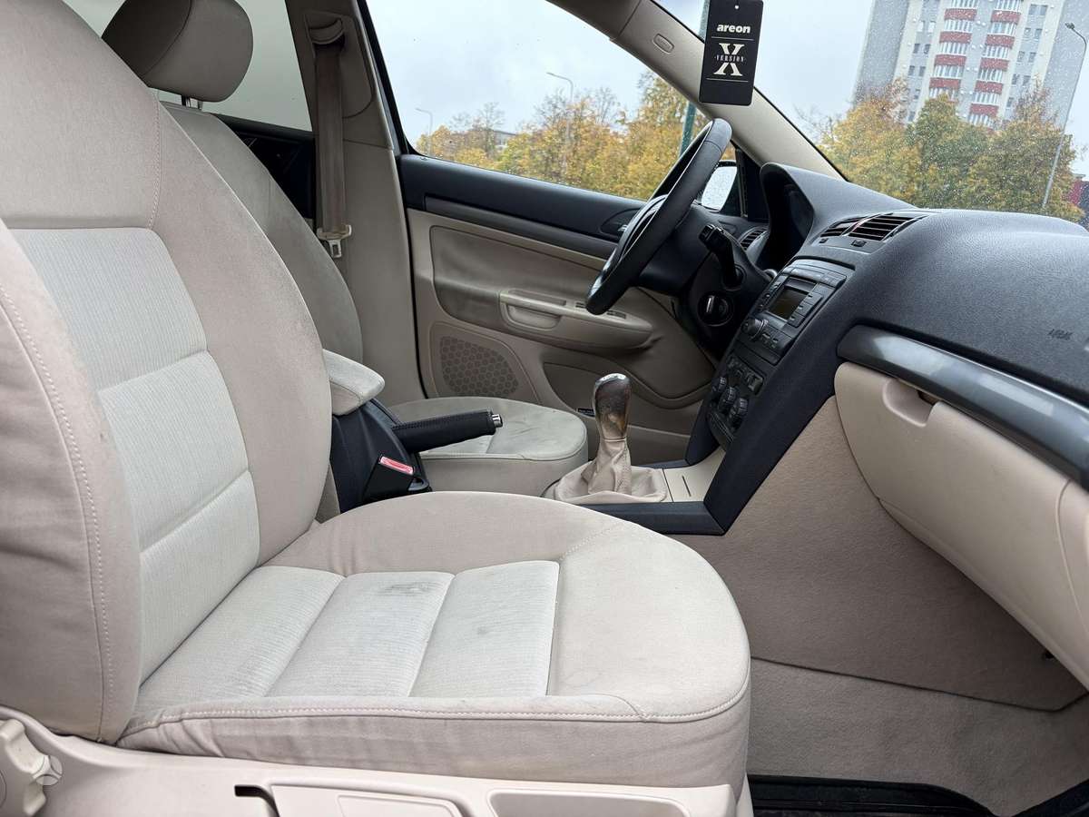 Skoda Octavia 2006 — фото 18