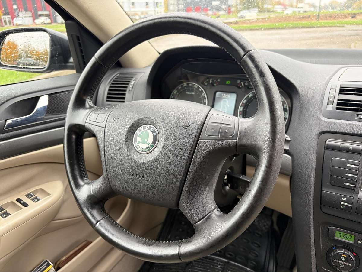 Skoda Octavia 2006 — фото 20