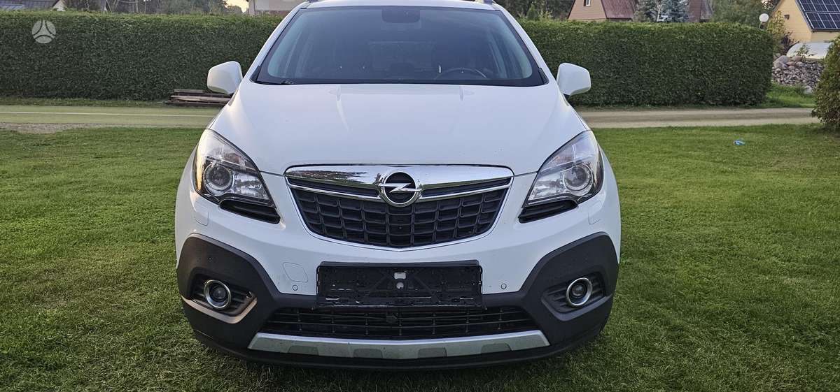 Opel Mokka 2013 — interior