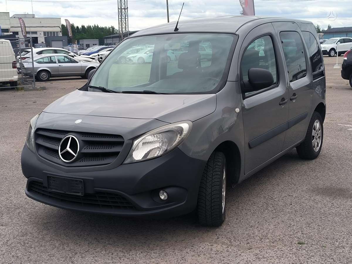Mercedes-Benz Citan 2014 — rear view
