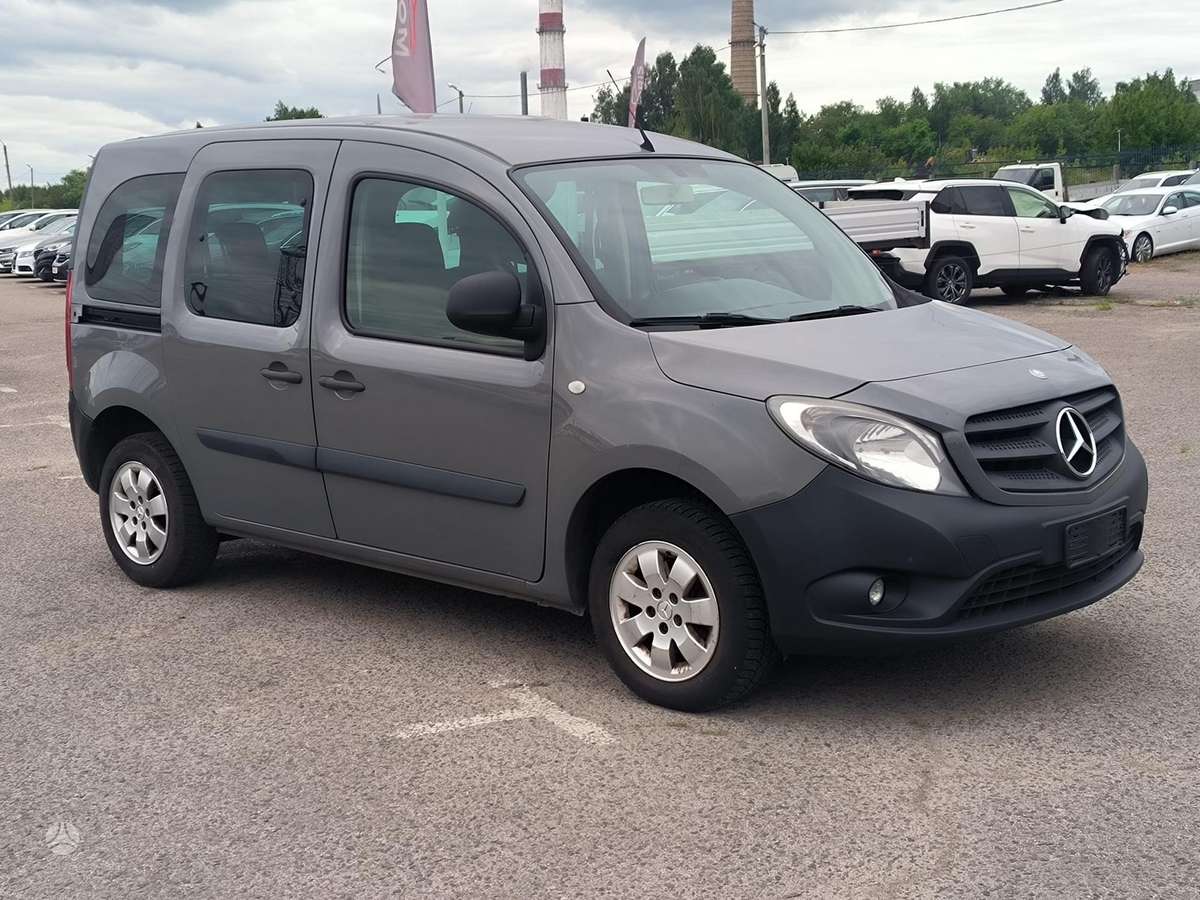 Mercedes-Benz Citan 2014 — engine 1461 cm³, 110 HP (81kW)