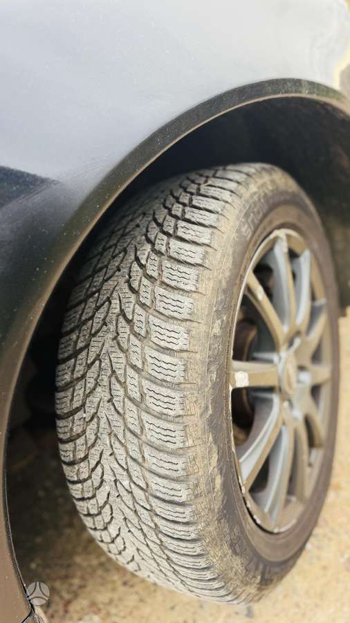 Volvo V70 2011 — photo 11