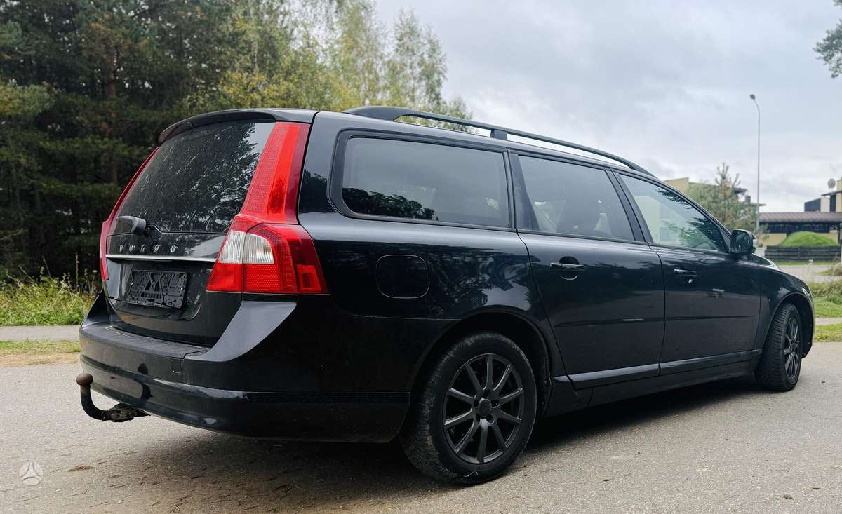 Volvo V70 2011 — photo 5