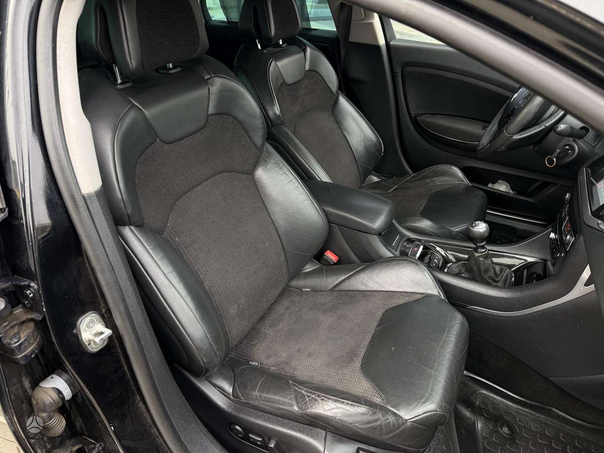 Citroen C5 2009 — photo 18