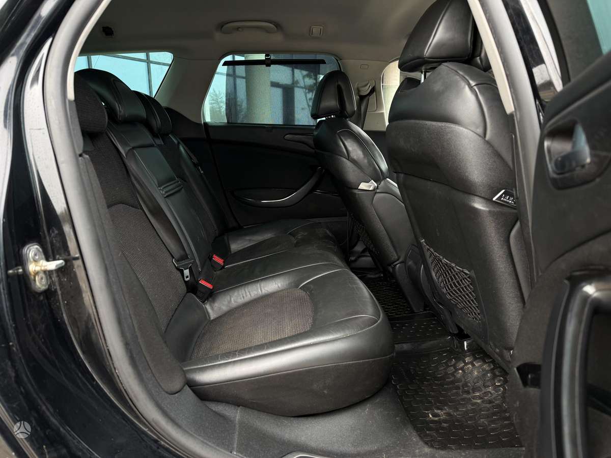 Citroen C5 2009 — photo 19