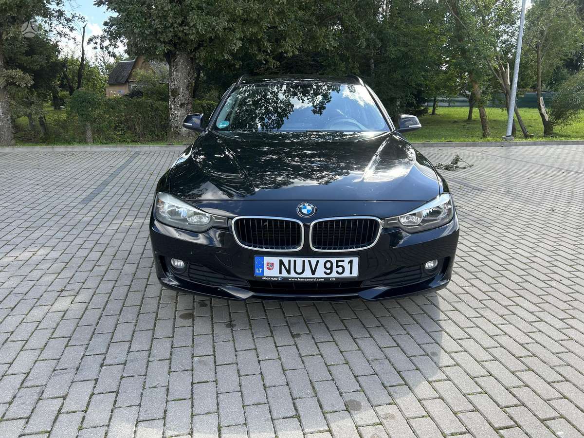 BMW 320 2013 — photo 9