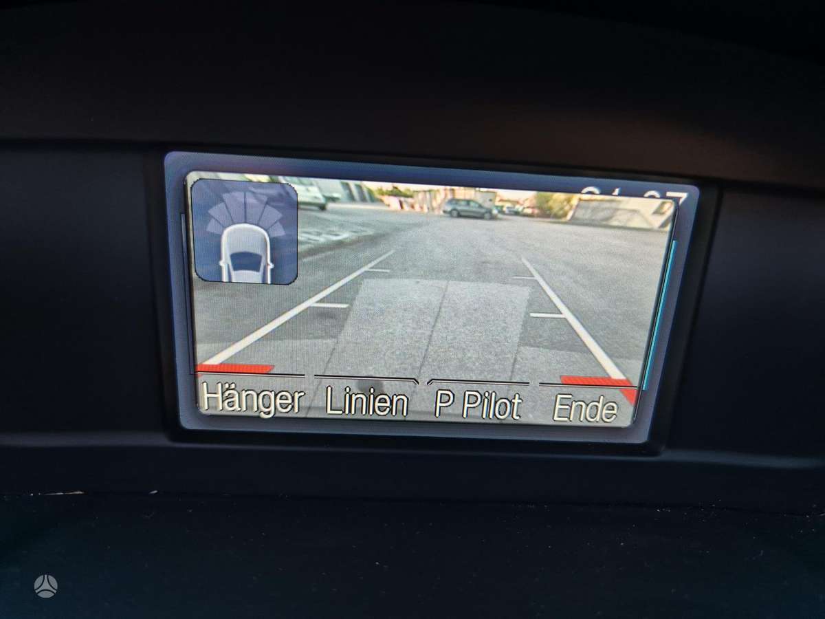 Ford C-MAX 2012 — photo 18