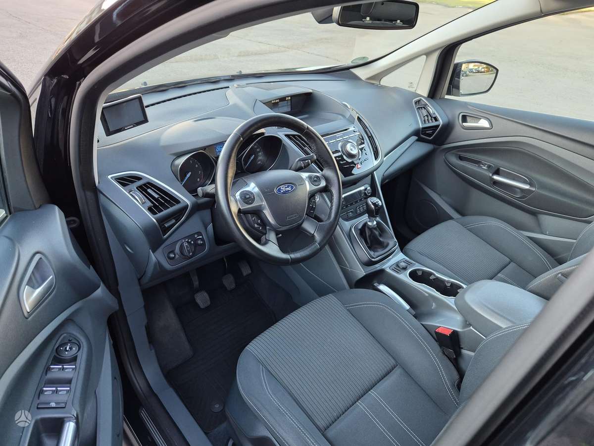Ford C-MAX 2012 — photo 7