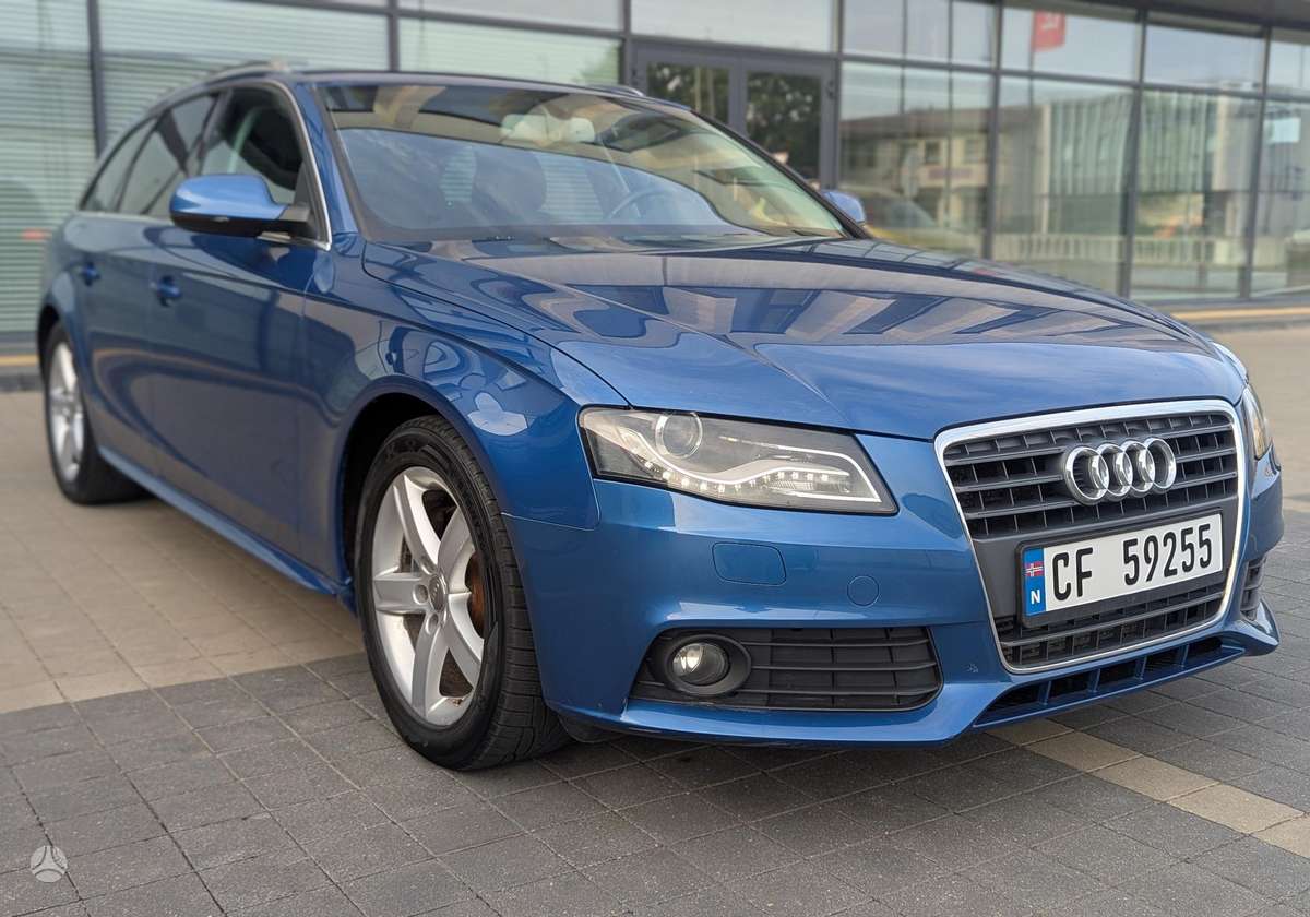 Audi A4 2011 — photo 13
