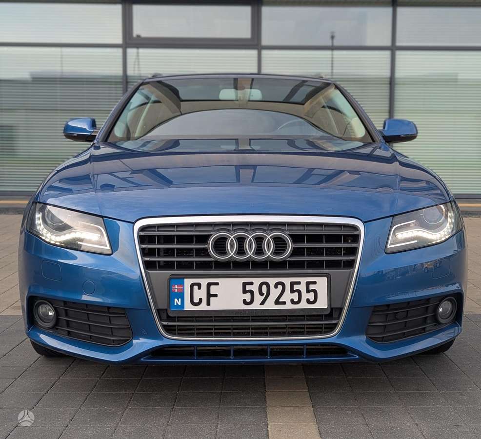 Audi A4 2011 — photo 14