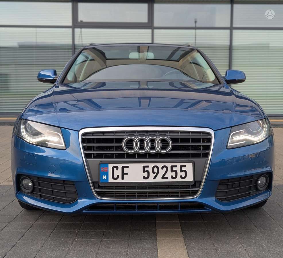 Audi A4 2011 — photo 15