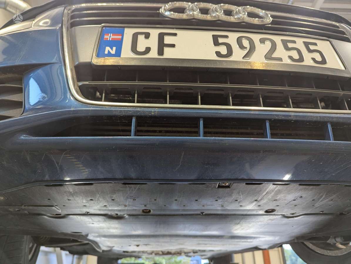 Audi A4 2011 — photo 49