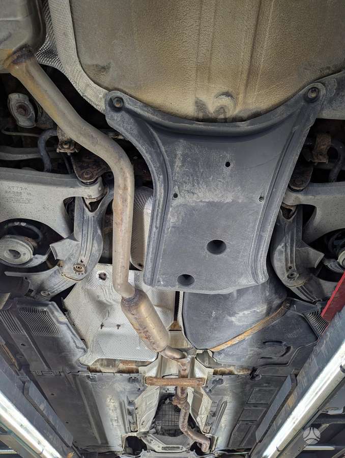 Audi A4 2011 — photo 50