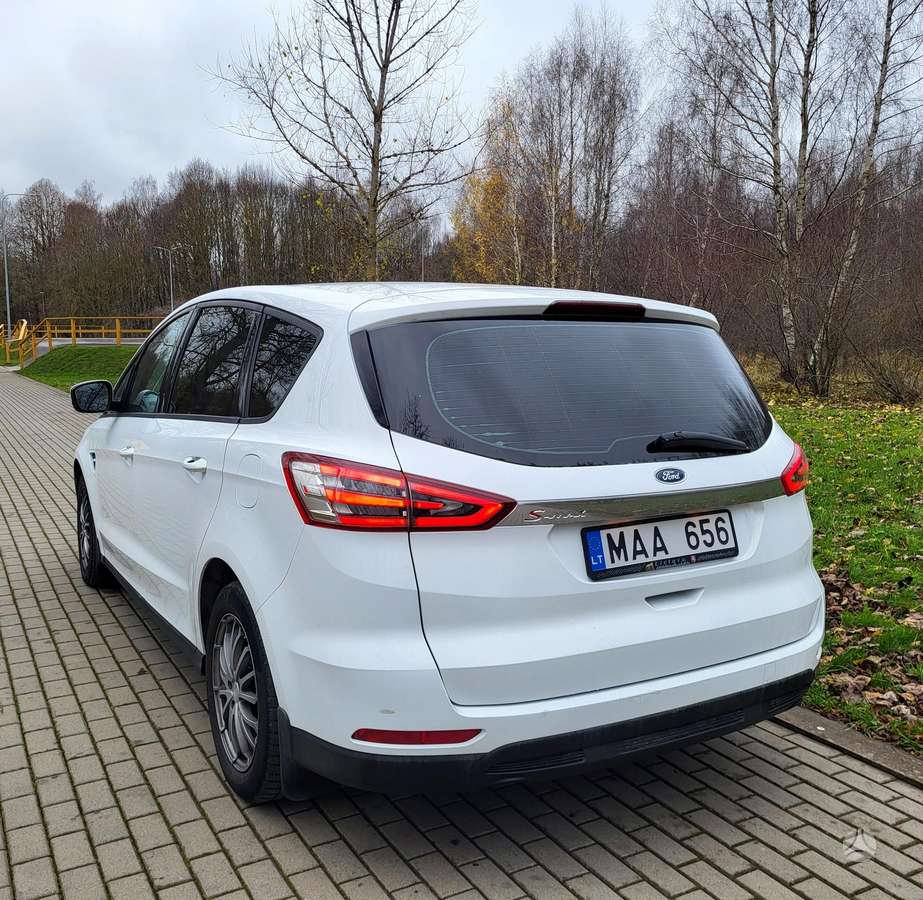 Ford S-MAX 2015 — фото 16