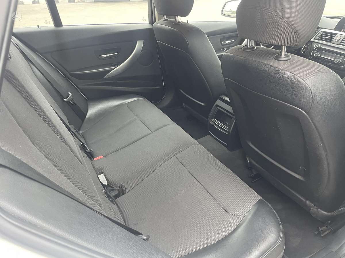 BMW 320 2014 — photo 10