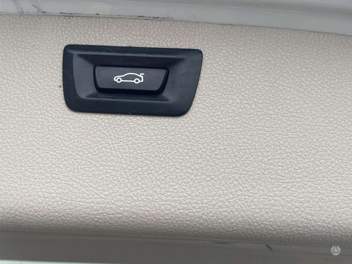 BMW 320 2014 — photo 14
