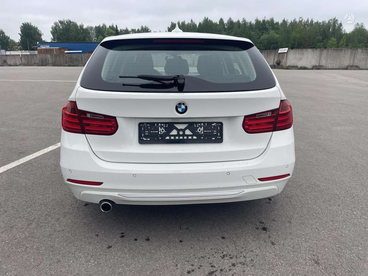 BMW 320 2014 — photo 6