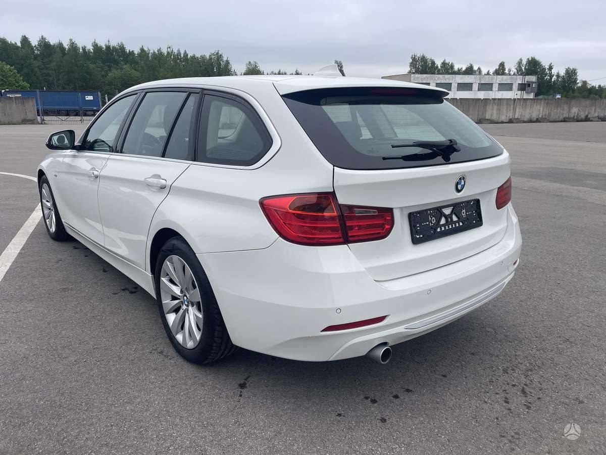 BMW 320 2014 — photo 7