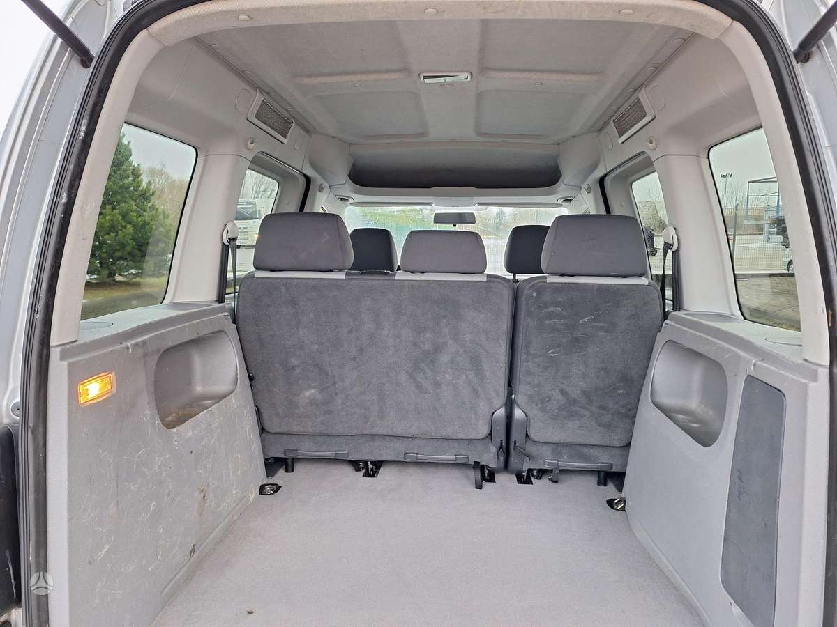 Volkswagen Caddy 2013 — photo 13
