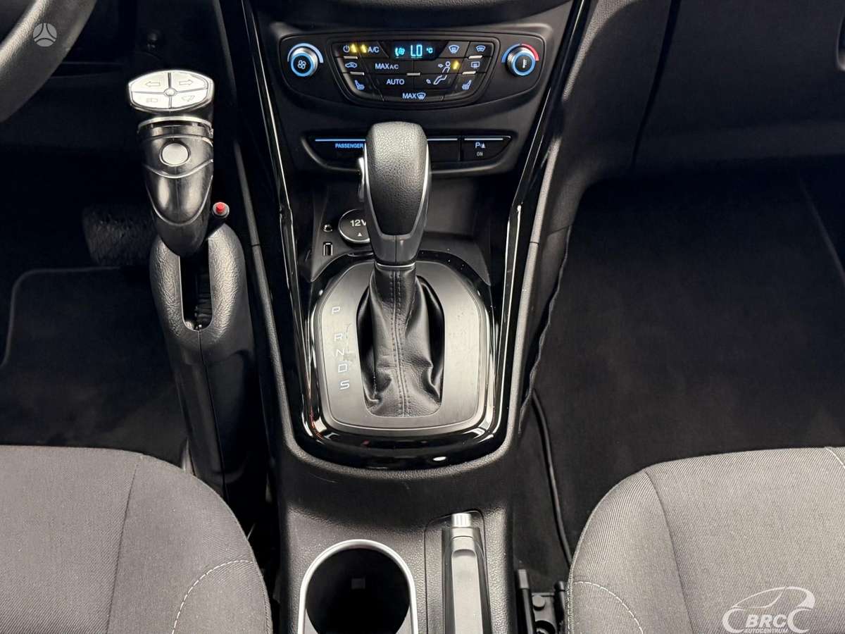 Ford B-MAX 2015 — photo 17