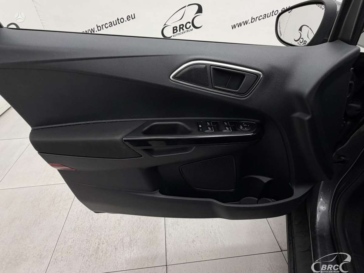 Ford B-MAX 2015 — photo 19