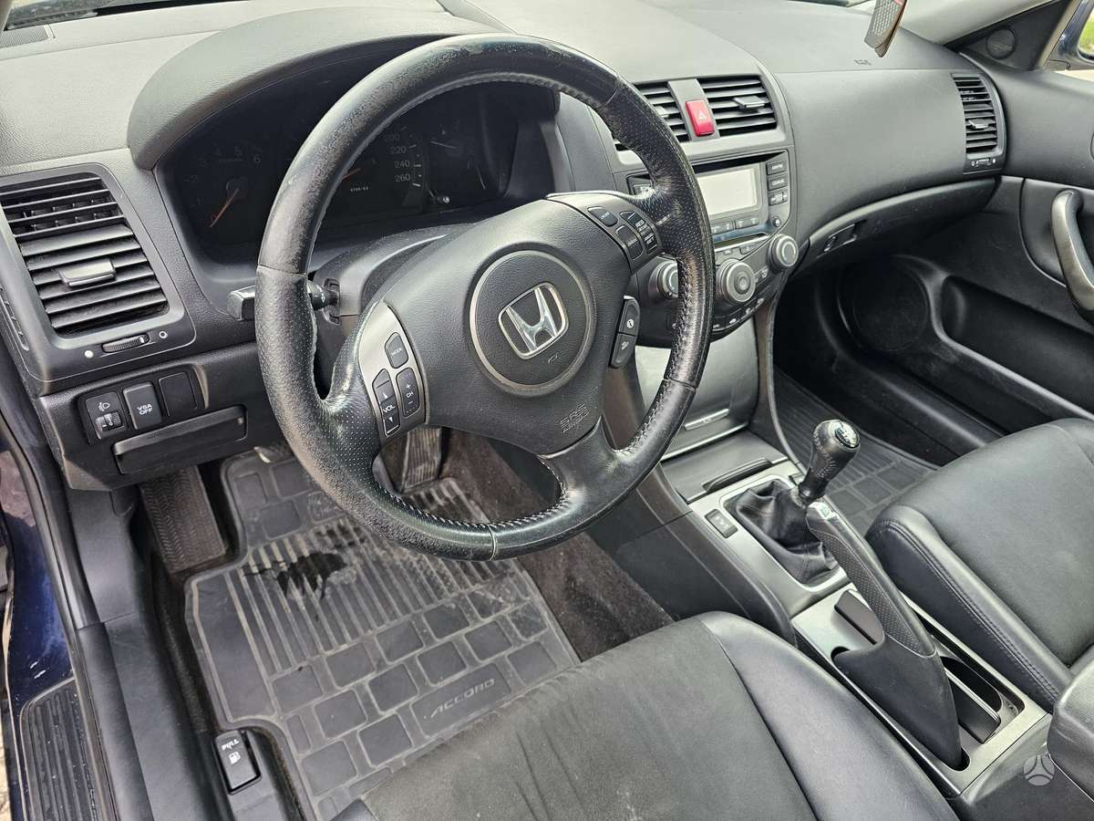 Honda Accord 2006 — photo 10