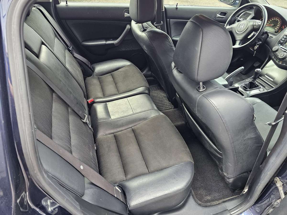 Honda Accord 2006 — photo 14