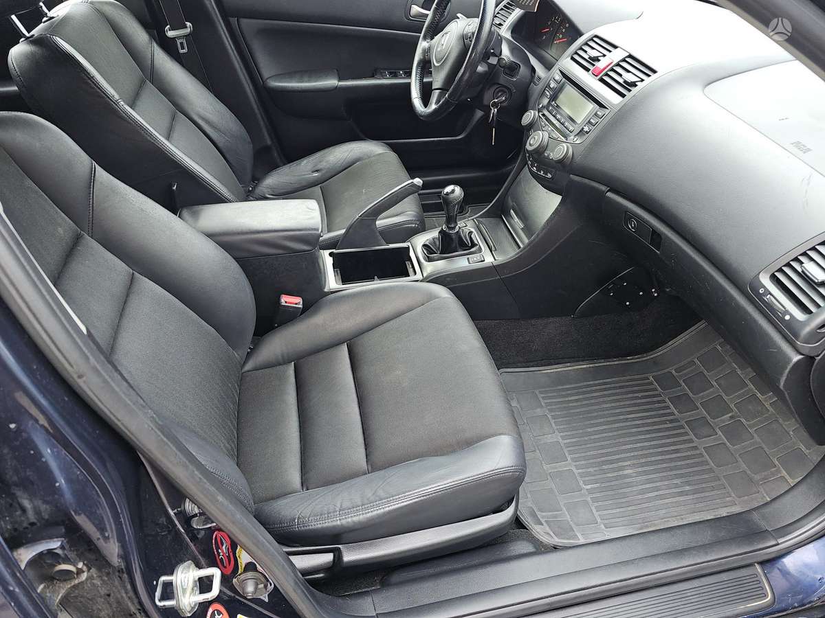 Honda Accord 2006 — photo 15