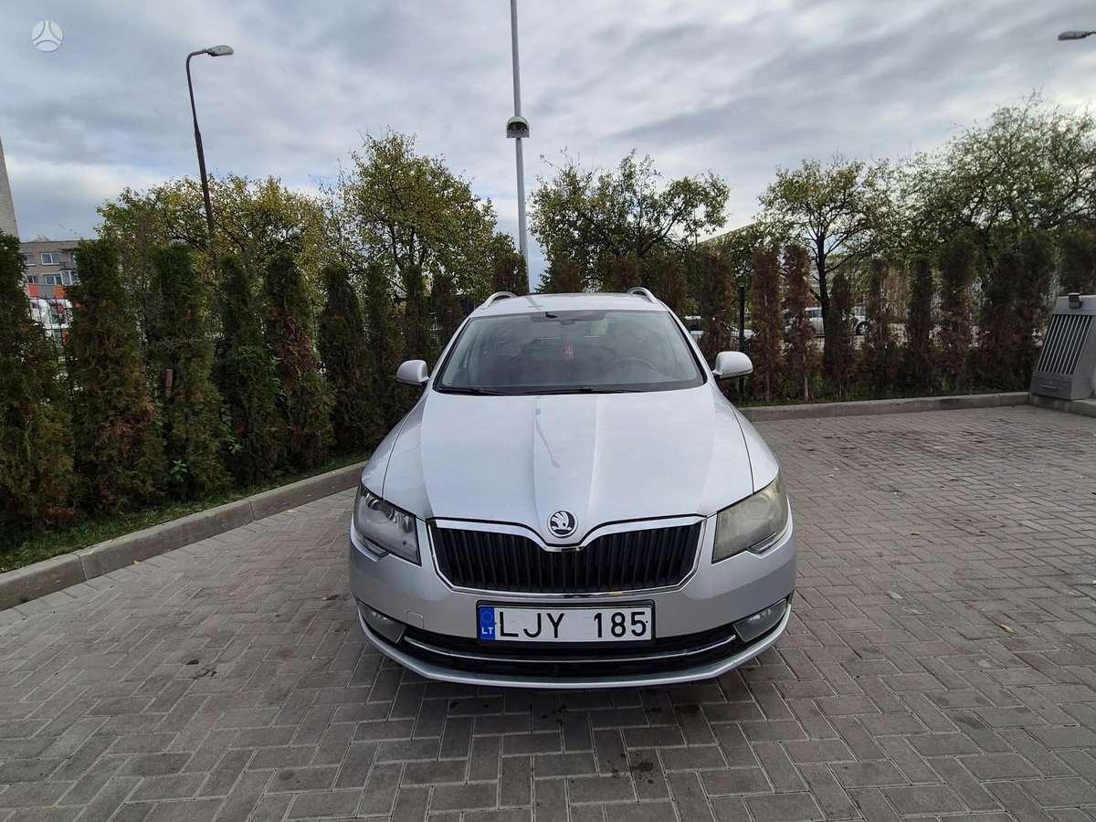 Skoda Superb 2014 — авто для ЗСУ з Європи