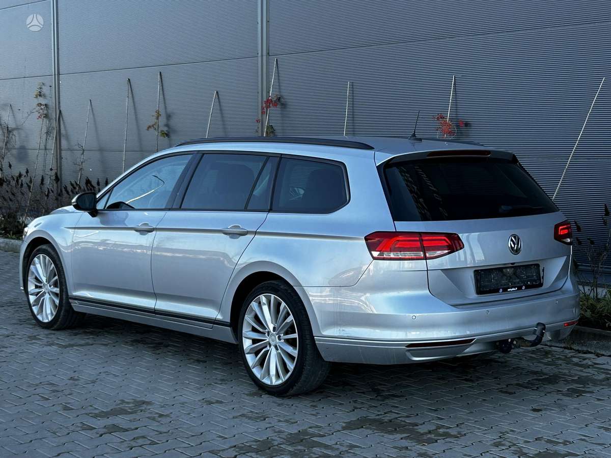 Volkswagen Passat 2015 — interior