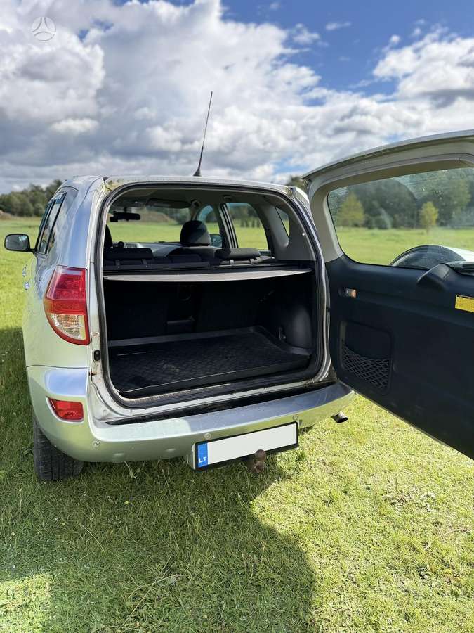 Toyota RAV4 2007 — photo 7