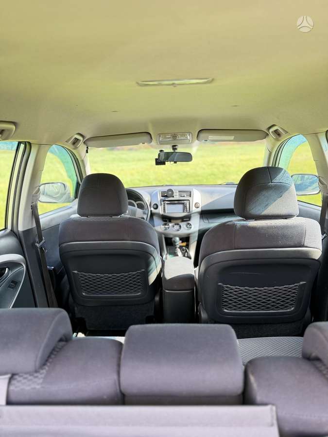 Toyota RAV4 2007 — photo 8