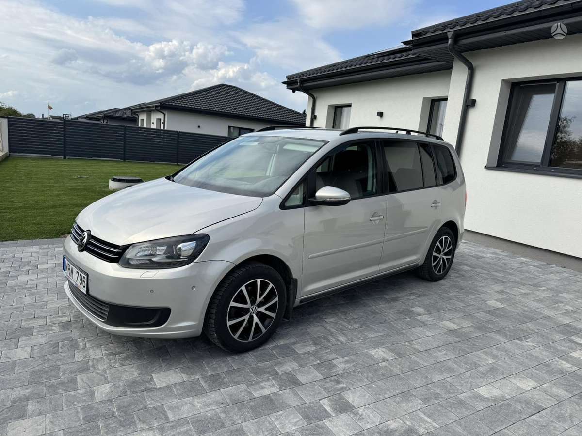 Volkswagen Touran 2014 — двигун 1598 cm³, 105 HP (77kW)