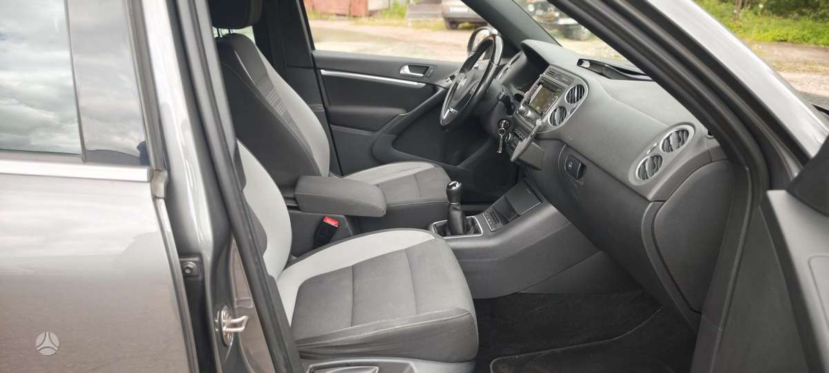 Volkswagen Tiguan 2013 — photo 11