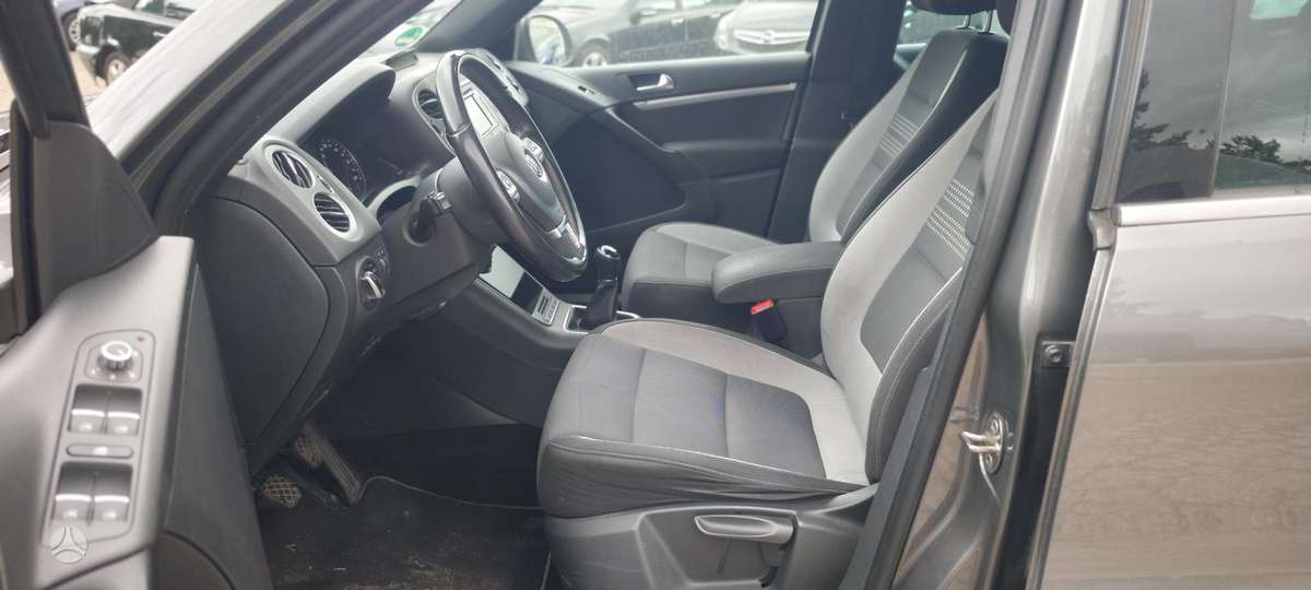Volkswagen Tiguan 2013 — photo 9