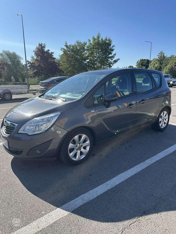 Opel Meriva 2010 — photo 7