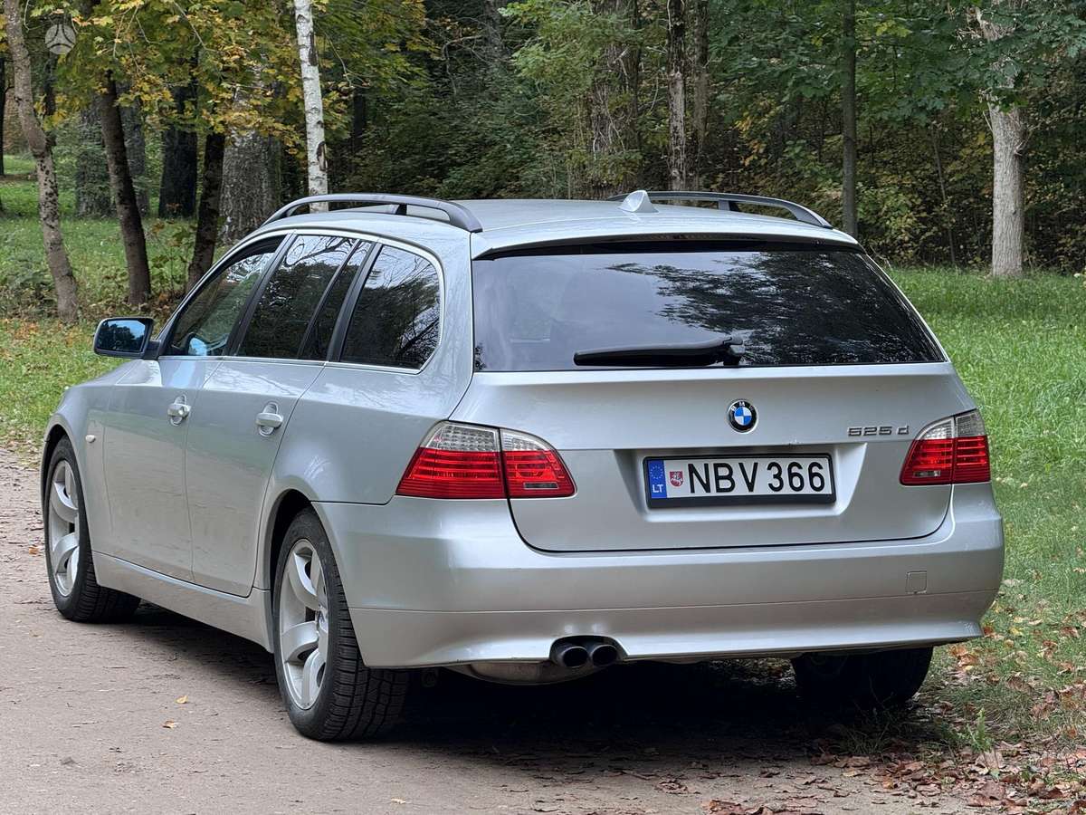 BMW 525 2008 — photo 5