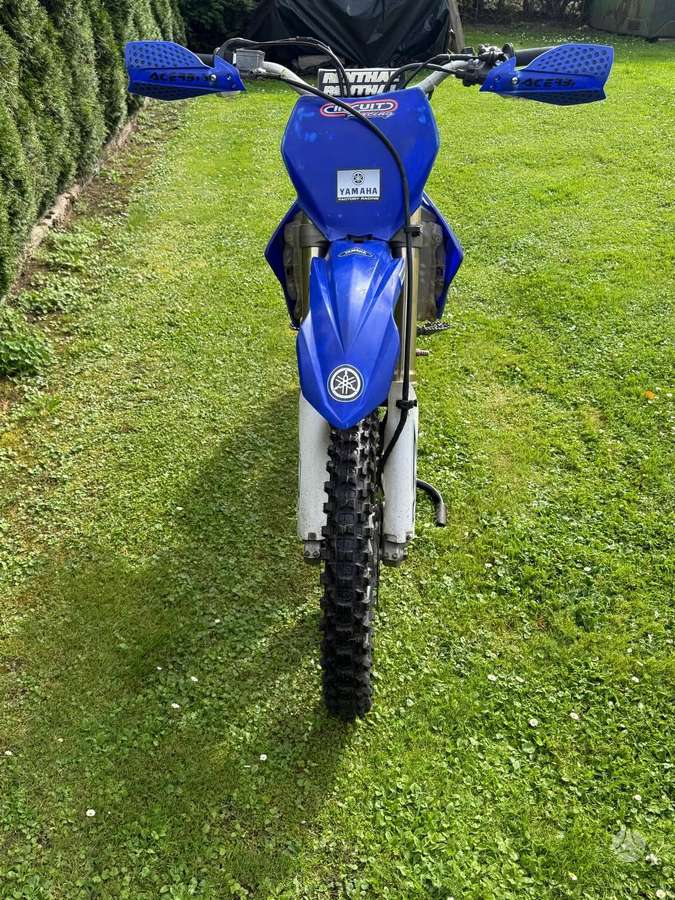 Yamaha YZF 2006 — photo 6