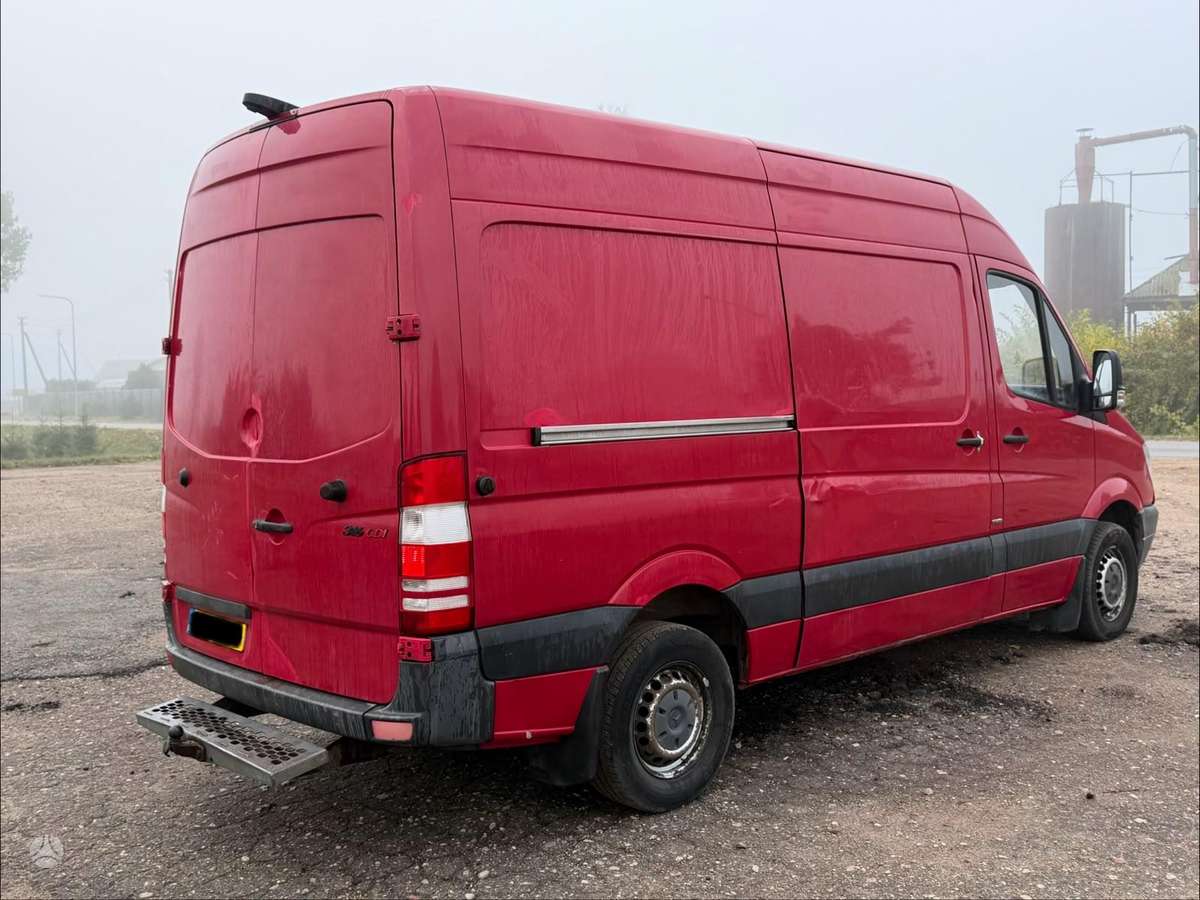 Mercedes-Benz Sprinter 2013 — photo 6