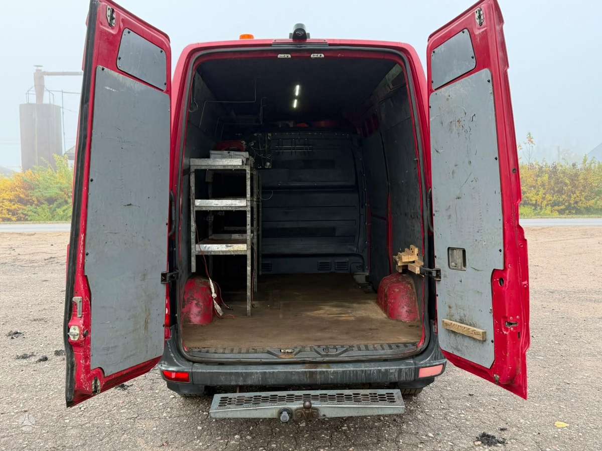 Mercedes-Benz Sprinter 2013 — photo 7