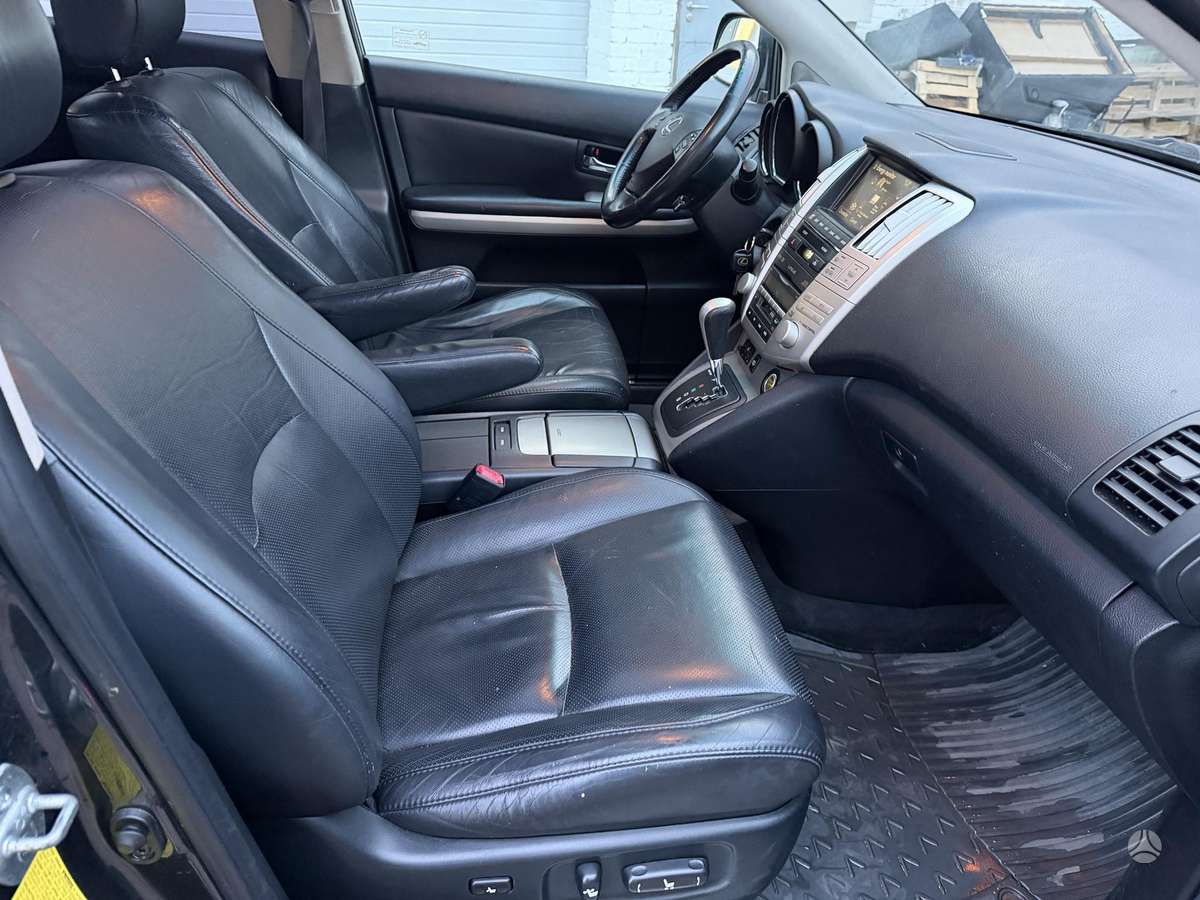 Lexus RX 2006 — photo 15
