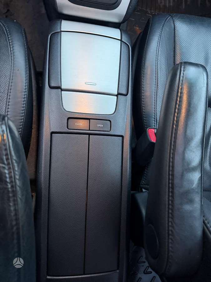 Lexus RX 2006 — photo 20