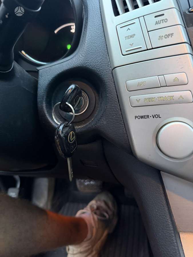 Lexus RX 2006 — photo 23