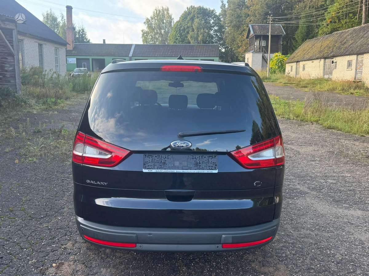 Ford Galaxy 2011 — photo 6