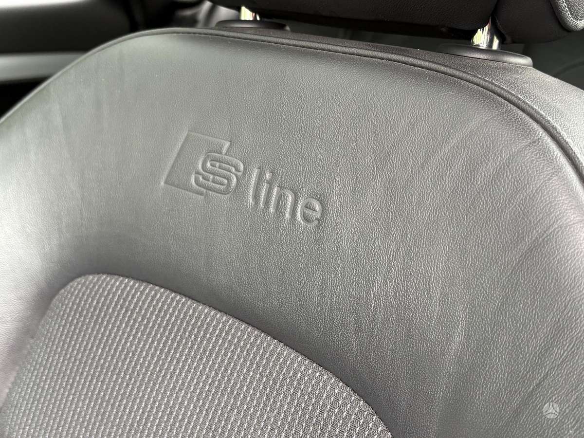 Audi Q3 2013 — photo 10