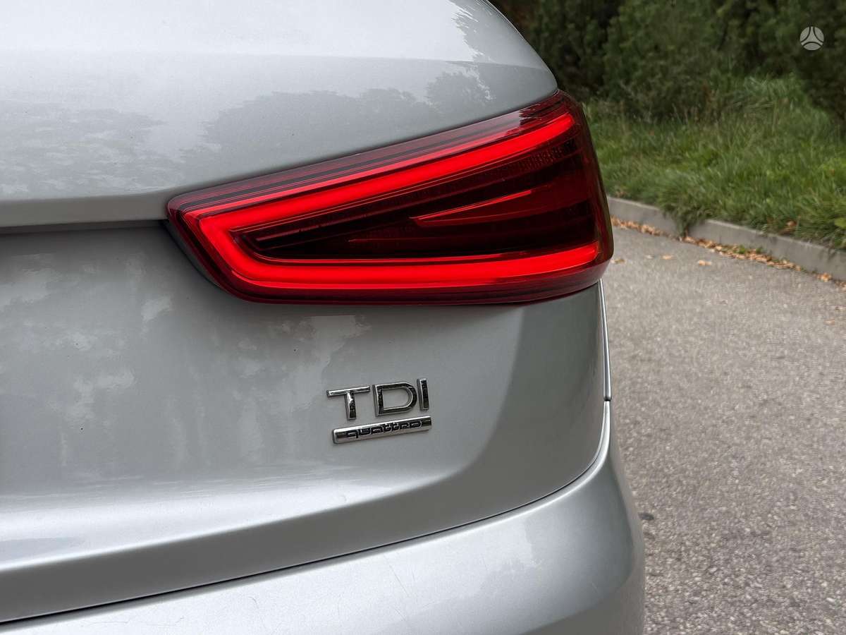Audi Q3 2013 — photo 22