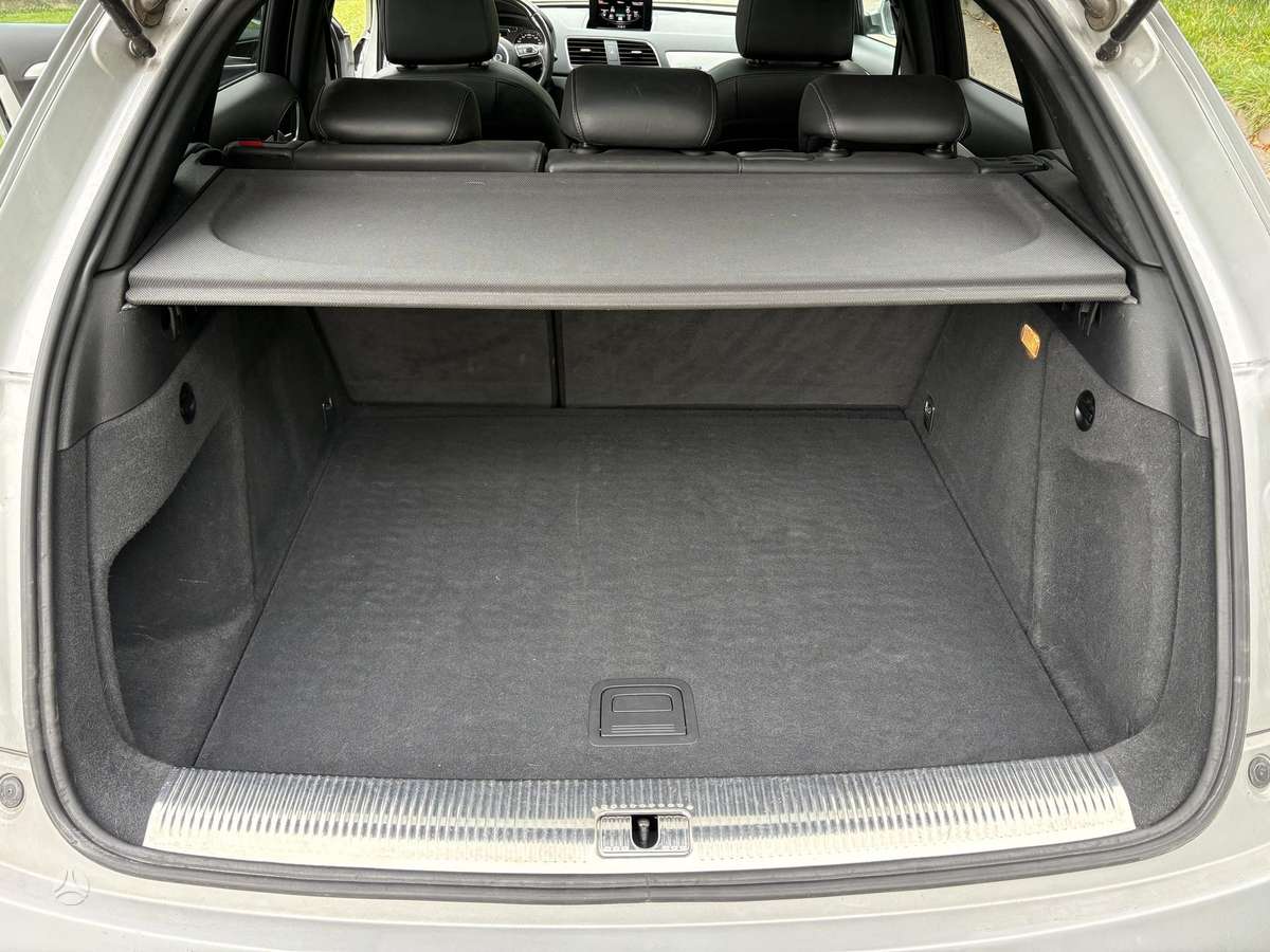 Audi Q3 2013 — photo 23