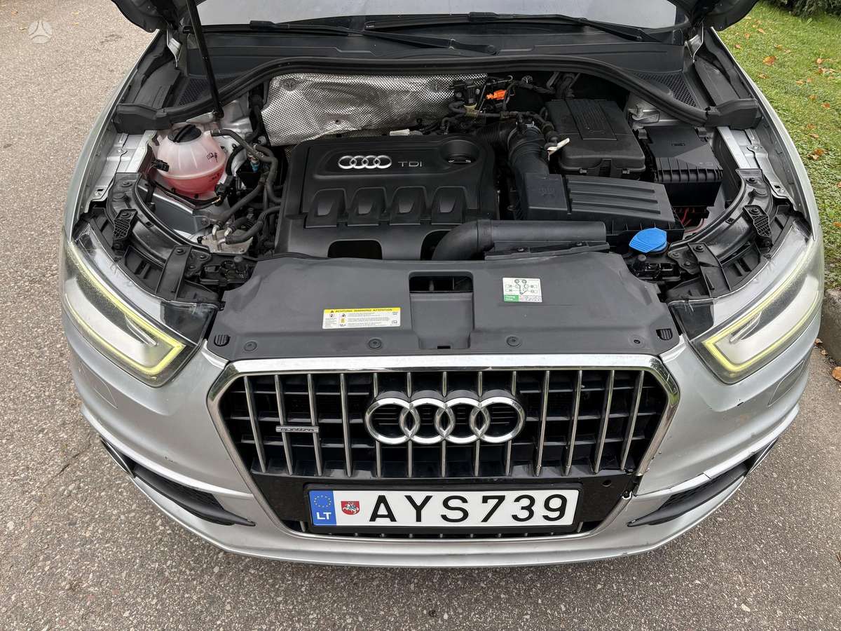 Audi Q3 2013 — photo 24