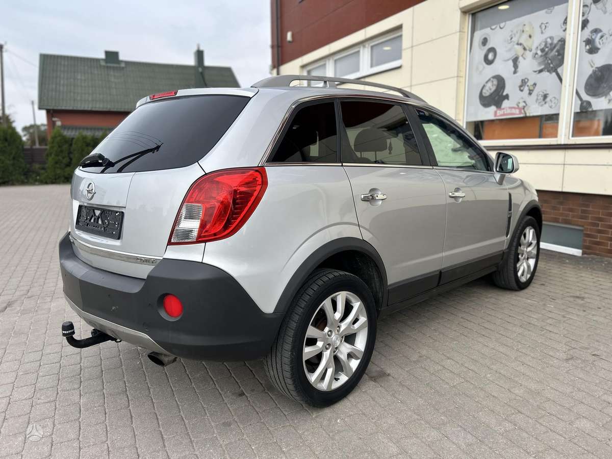 Opel Antara 2013 — photo 11